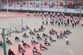 [流言板]对手解围失误，苏亚雷斯捅射破门，迈阿密国际3-016亮22回复